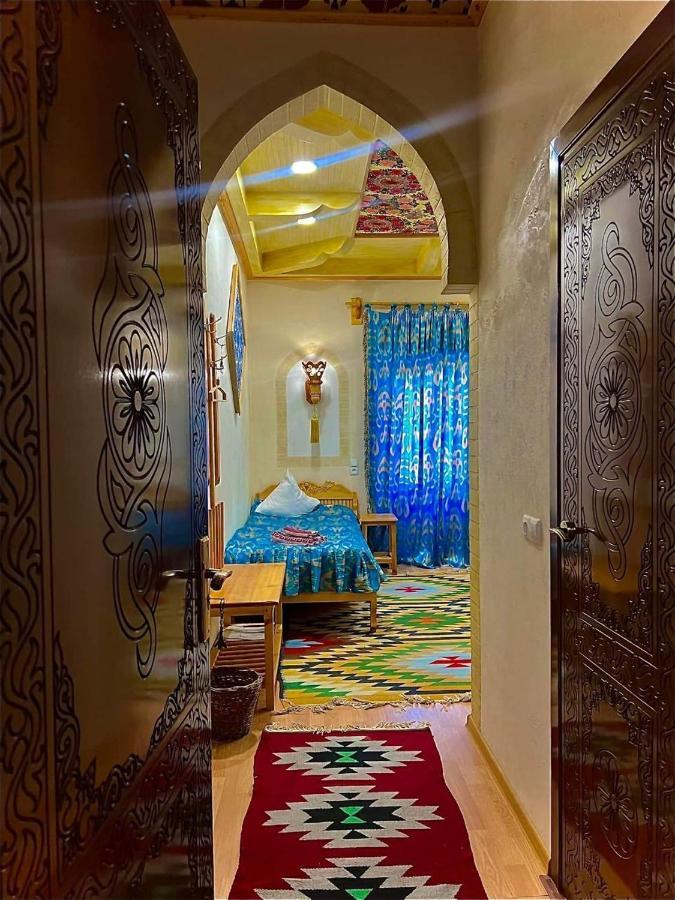 Zukhro Boutique Hotel Khiva Luaran gambar